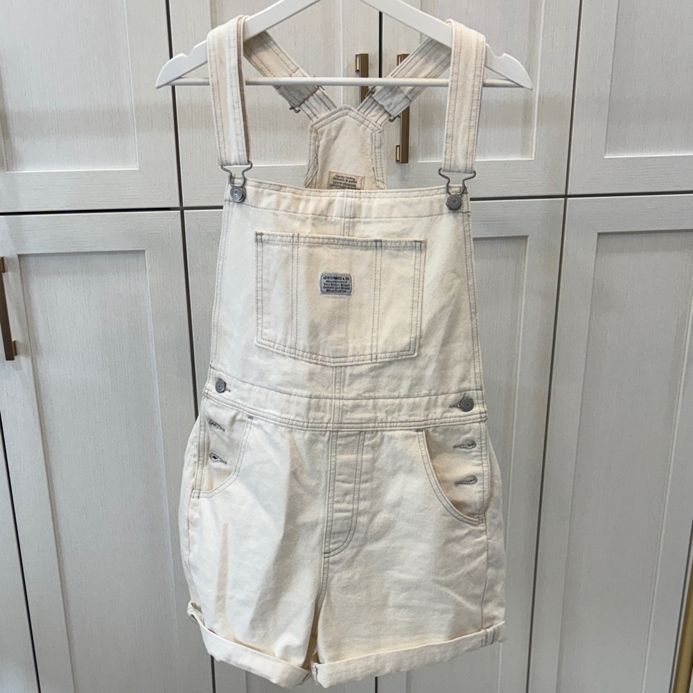 Levi's Cream Overall Shorts